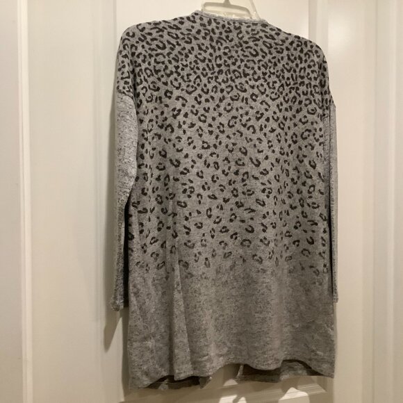 Bobeau long open front cardigan, gray/leopard print, size XS - Picture 2 of 5